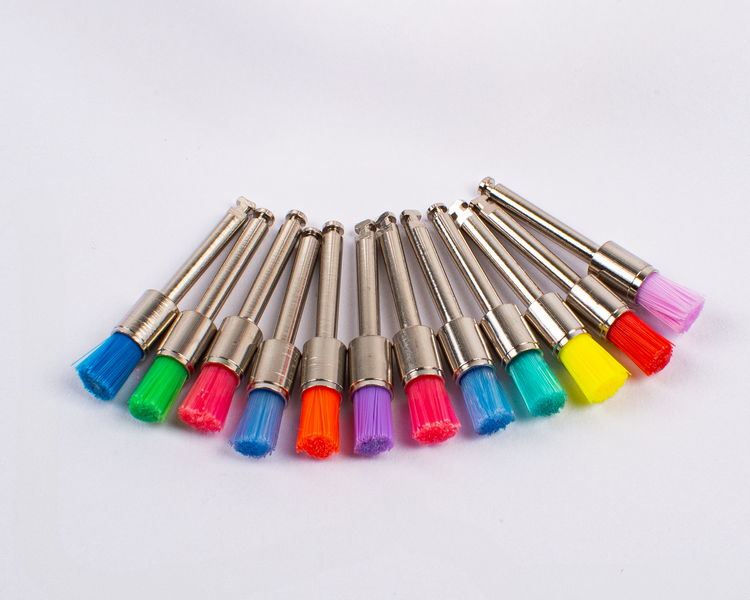 Cepillos profilácticos multicolores c/50