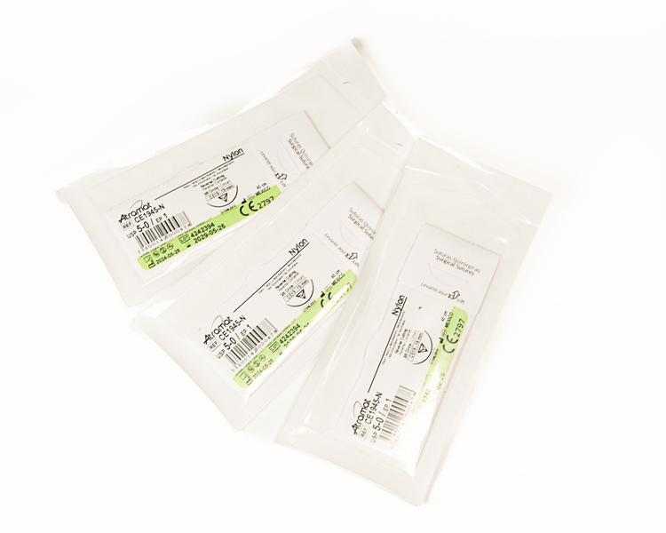Sutura Atramat - no absorbible - nylon