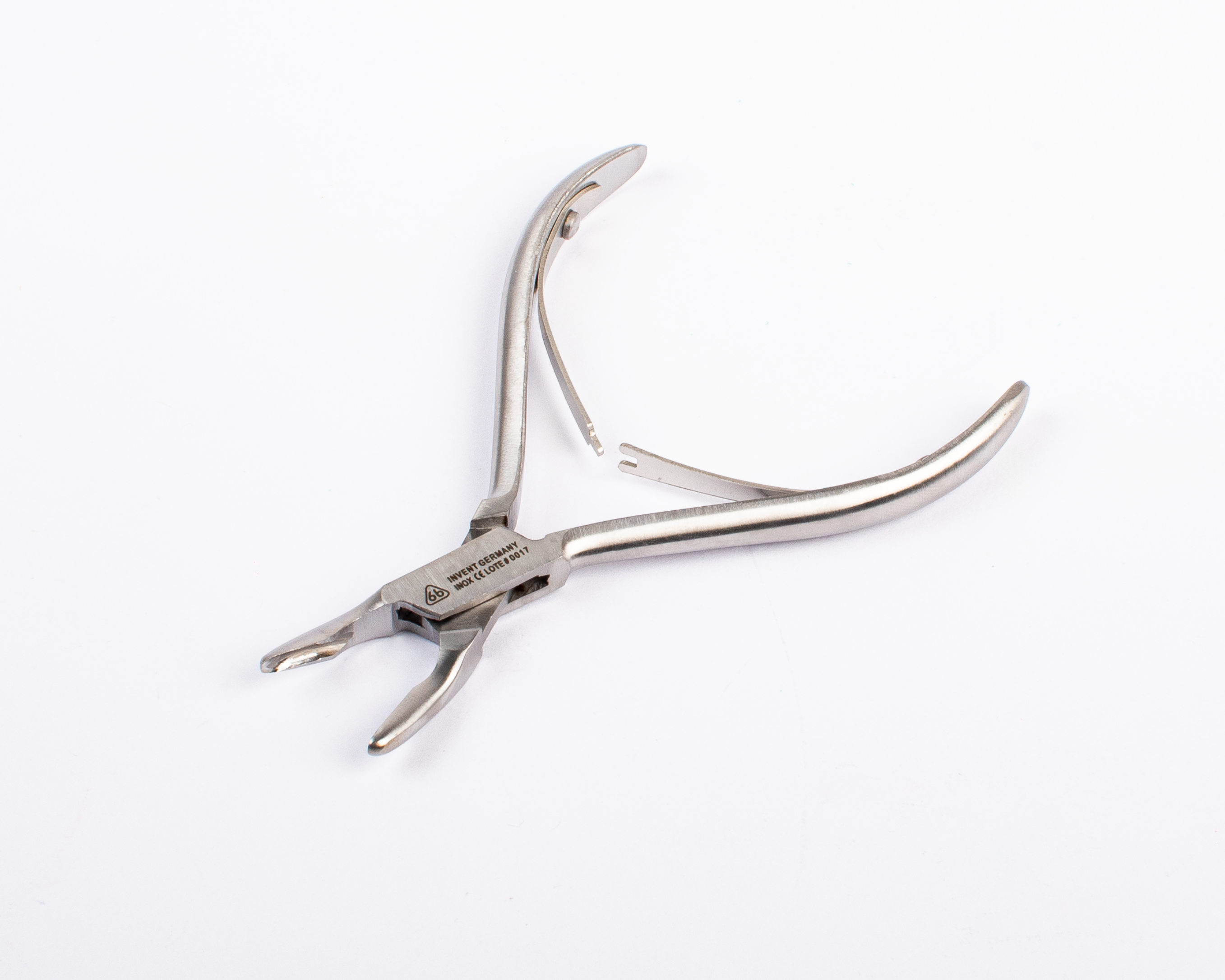 Pinza Gubia Curva (15Cm)